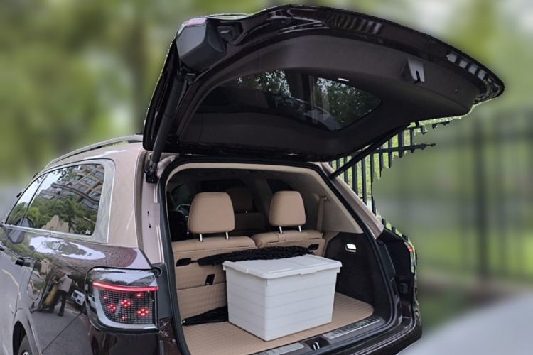 Used Hima AITO M9 2025 Pure Electric Ultra Version 100 kWh 6-Seater Model