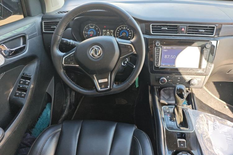 Used Dongfeng Fengon 580 2017 1.5T CVT Comfort Model Steering Wheel