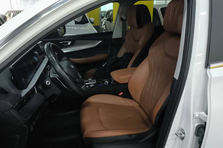 Used Chery Tiggo 8 PLUS 2021 290TGDI DCT Luxury Edition