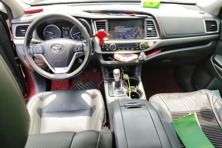 Used Toyota Highlander 2018 2.0T Four-Wheel Drive Ultimate Edition 7-Seater Emission Standard China V
