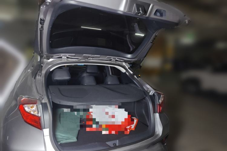 Used Toyota IZOA 2021 2.0L Enjoy Edition Trunk