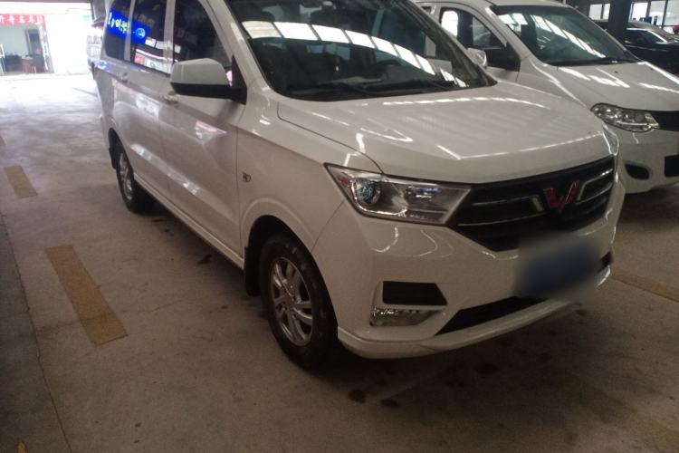 Used Wuling Hongguang 2019 1.5L S Standard Version China VI LAR