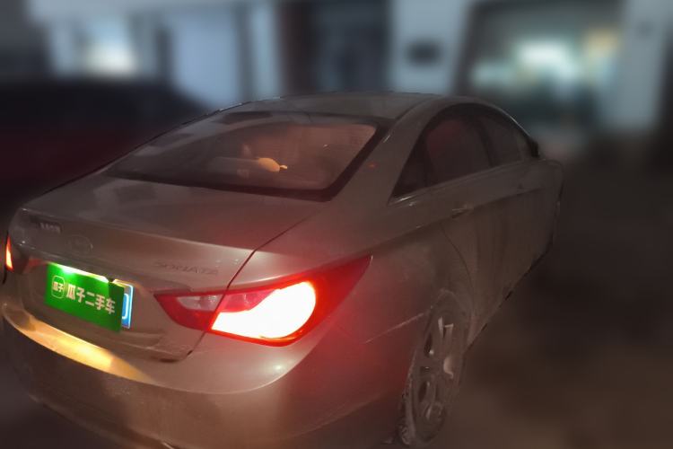 Used Hyundai Sonata 2011 2.0L Automatic Luxury Edition
