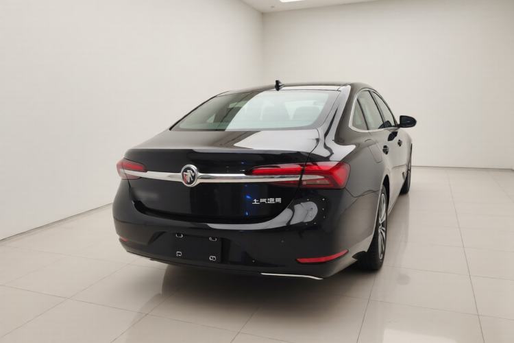 Used Buick LaCrosse 2022 652T Luxury Version Rear