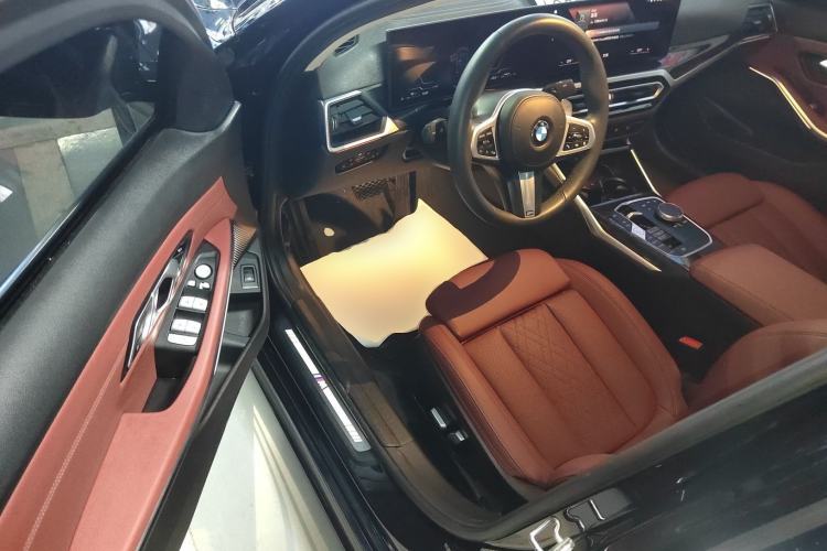 Used BMW 3 Series 2023 325Li M Sport Package Driver Seat