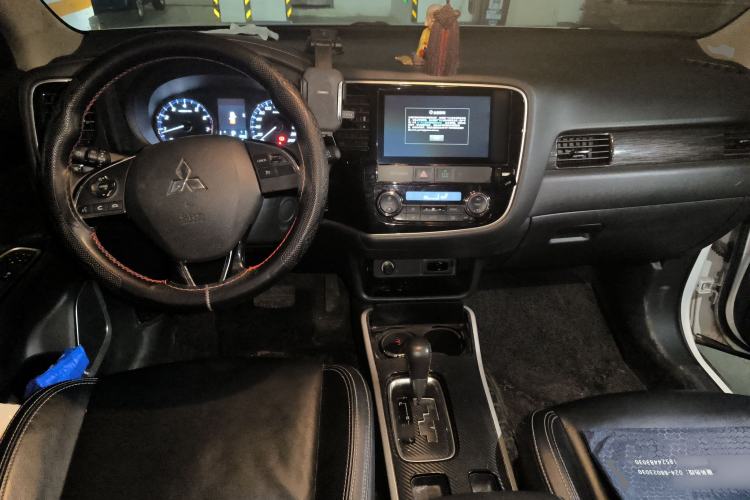 Used Mitsubishi Outlander 2020 2.0L Two-Wheel Drive Enjoyment Version 5 Seats
