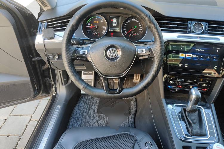 Used Volkswagen Magotan GTE Plug-in Hybrid 2020 GTE Luxury Model
