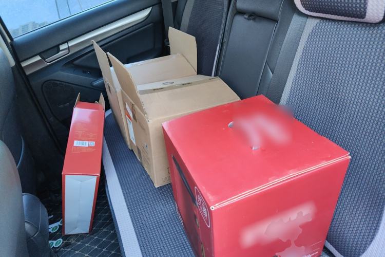 Used BAIC Senova X65 2015 2.0T automatic comfort version Left Rear Seat