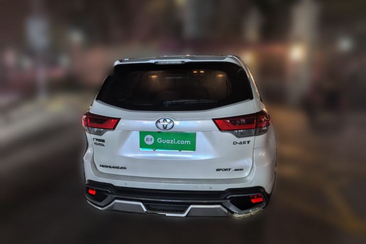 Used Toyota Highlander 2018 2.0T Four-Wheel Drive Luxury Edition 7 Seats China V Emission Standard