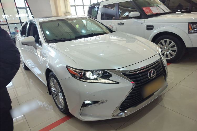 Used Lexus ES 2015 200 Elite Edition

