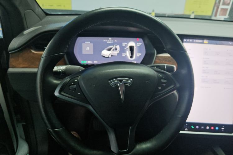 Used Tesla Model X 2017 X 100D Long Range Edition
