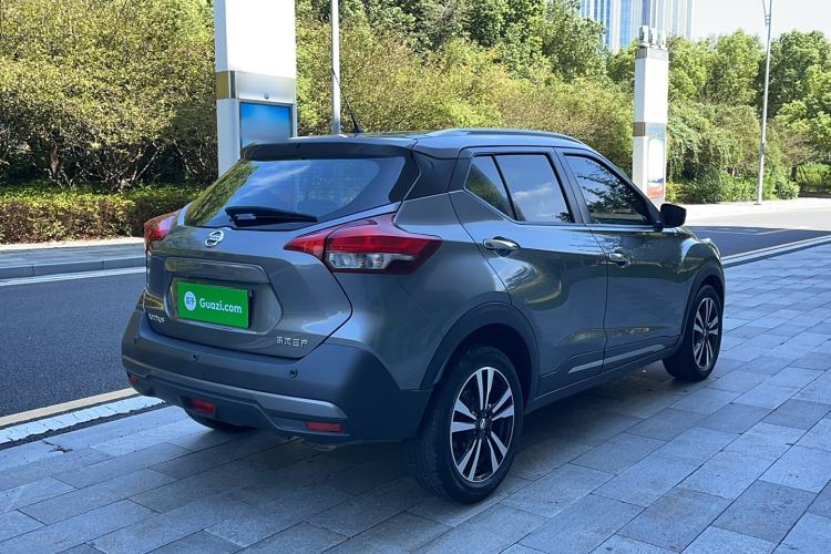 Used Nissan Kicks 2021 1.5L XV CVT Smart Connect Luxury Edition
