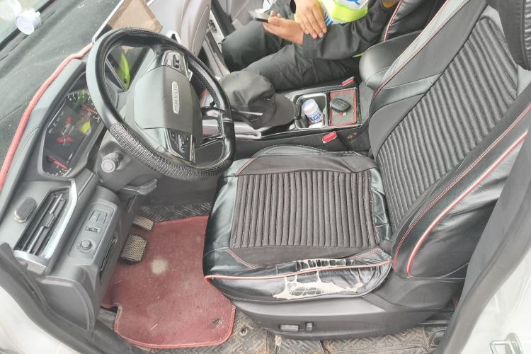 Used SAIC MAXUS G50 2020 1.5T Automatic Luxury Edition Driver Seat