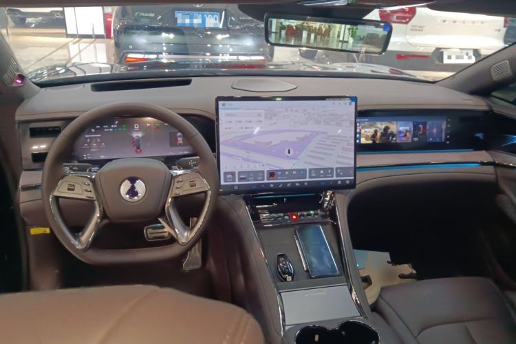 Used Denza Z9 2024 1100 km All-Wheel-Drive Ultra Version