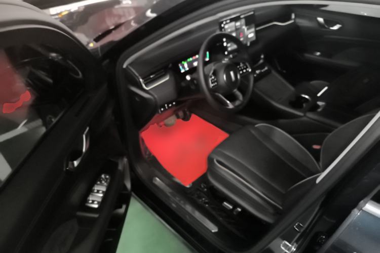 Used Wey Latte DHT-PHEV 2022 1.5T Four-Wheel Drive Extra-Large Version Driver Seat