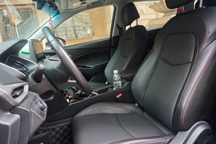 Used Chevrolet Orlando 2020 Light Hybrid Redline 530T Automatic Enjoyment Edition (5+2 Models) Left Front Seat