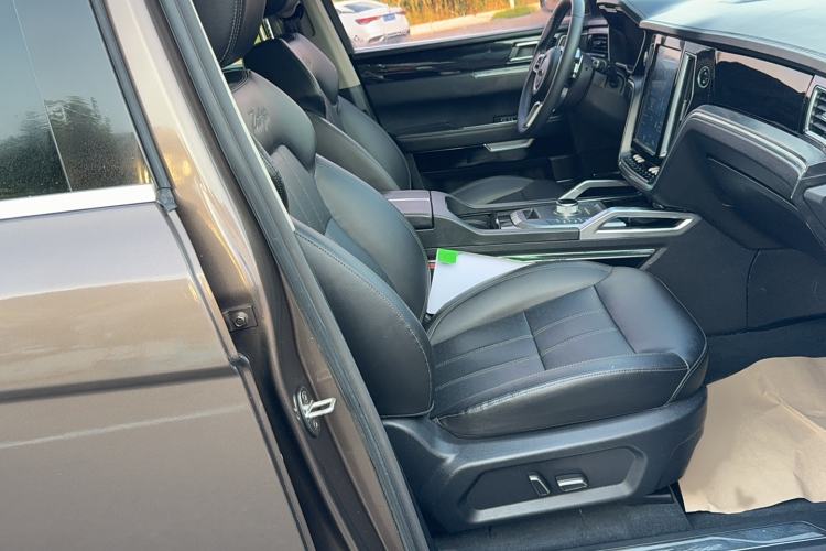 Used Zotye T700 2017 1.8T Dual-Clutch Luxury Model