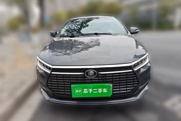 Used BYD Qin New Energy 2019 High-Range Luxury Model Front