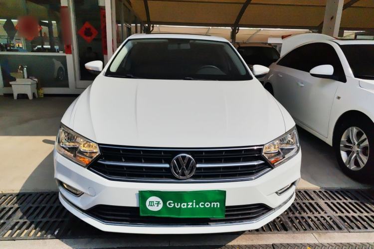 Used Volkswagen Bora 2016 1.6L Manual Comfort Model
