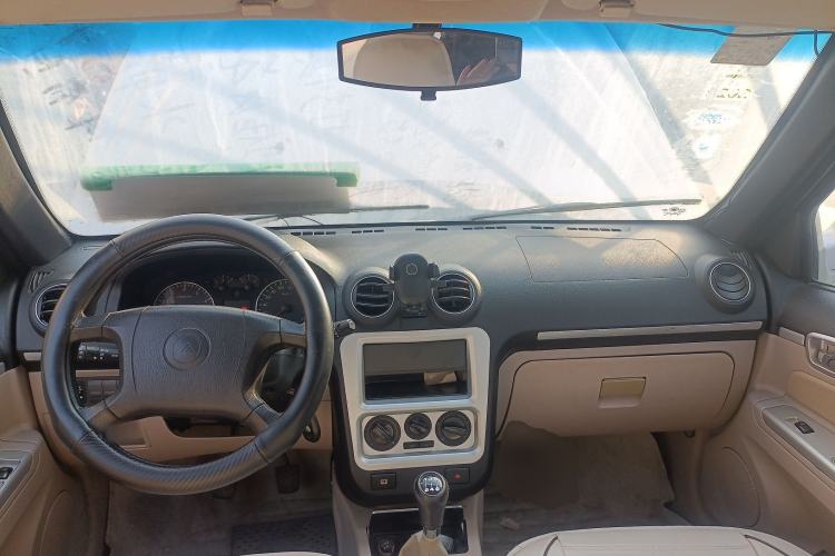 Used Geely Auto Liberty Ship 2011 1.3L Manual Fashion Edition
