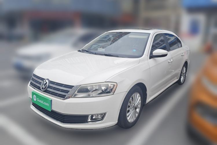 Used Volkswagen Lavida 2013 1.6L Automatic Luxury Edition