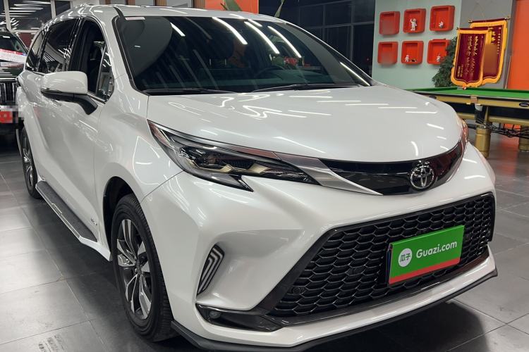 Used Toyota Granvia 2024 2.5L Hybrid Prestige PLUS Four-Wheel Drive Version
