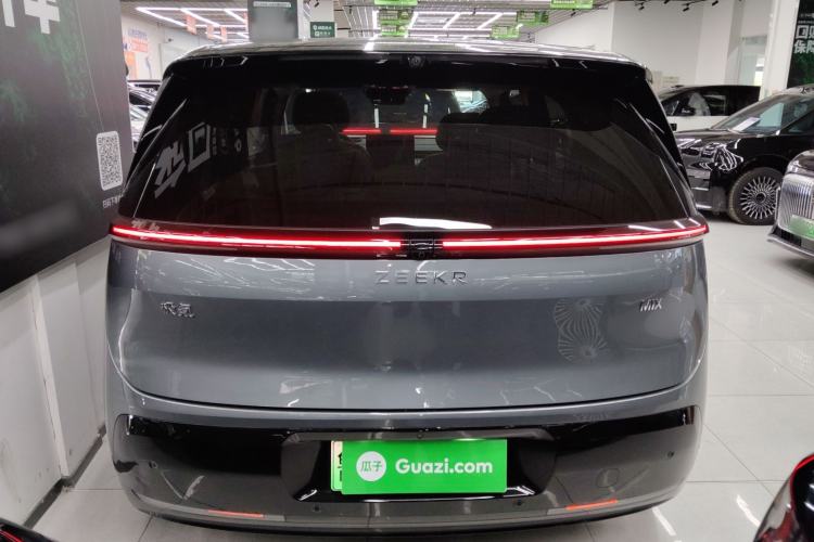Used Zeekr MIX 2025 Intelligent Driving Version
