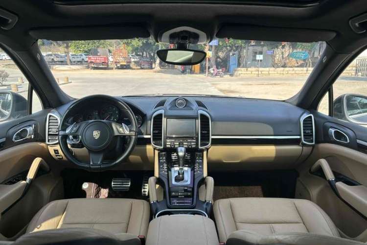 Used Porsche Cayenne 2014 Cayenne Platinum Edition 3.0T