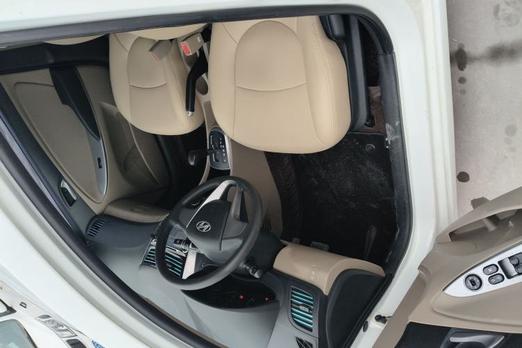 Used Hyundai Verna (older generation) 2014 1.4L Automatic Smart GLS
