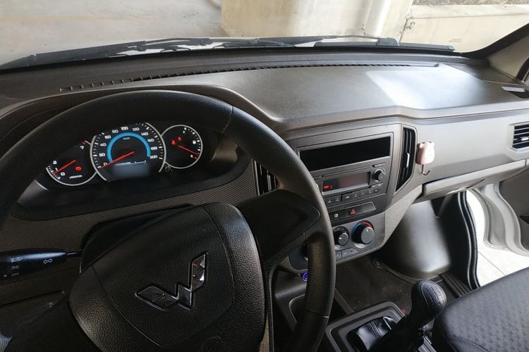 Used Wuling Rongguang New Truck 2021 1.8L Base Model Double-Cab with Dual Rear Wheels LJ479Q6
