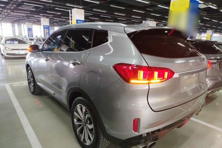 Used Wey VV6 2018 2.0T Two-Wheel-Drive Ultra-Luxury Version China V Standard