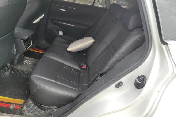 Used Toyota Harrier 2022 2.0L CVT Two-Wheel Drive Deluxe Edition Left Rear Seat