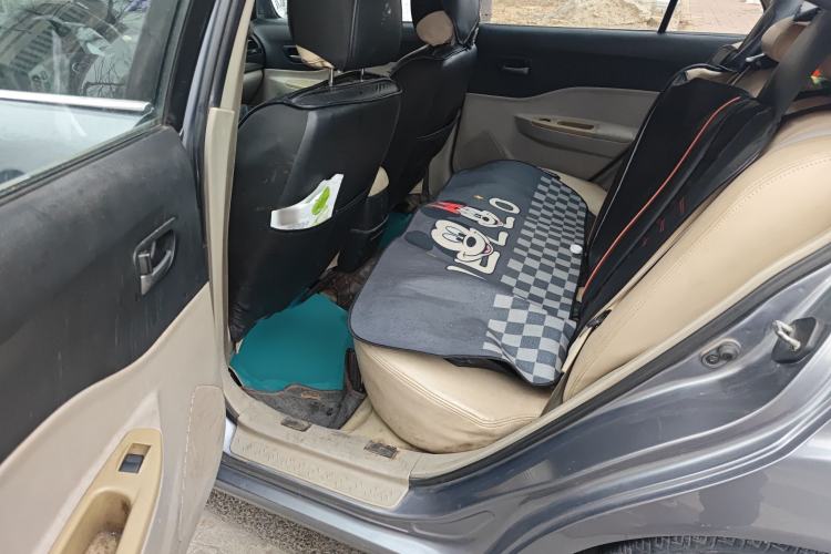 Used Bestune B50 2012 1.6L manual fashion version
