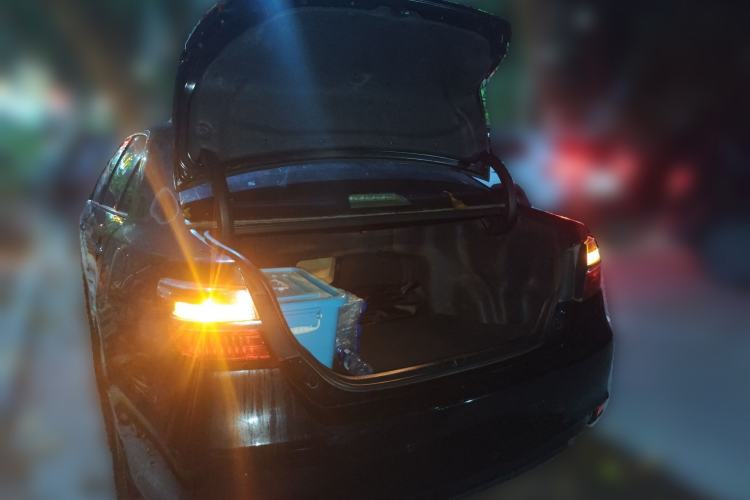 Used Toyota Camry 2015 2.0G Premier Edition
