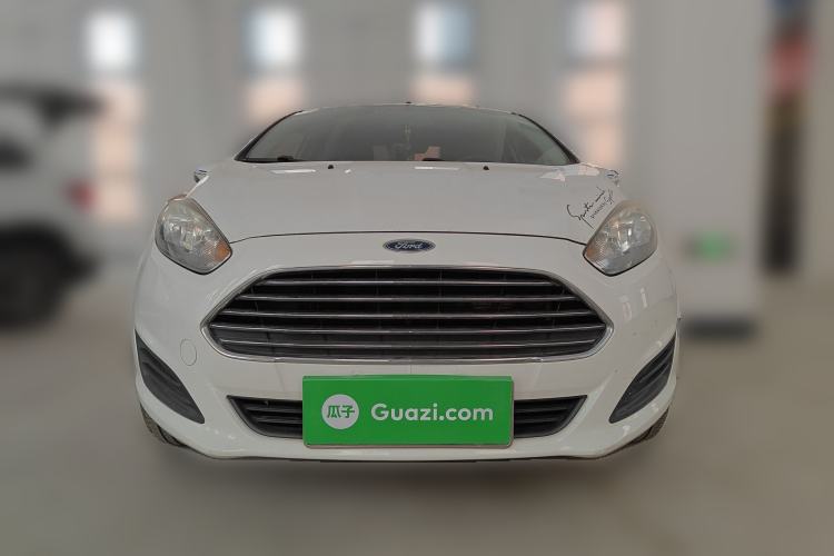Used Ford Fiesta 2013 Sedan 1.5L Manual Fashion Edition

