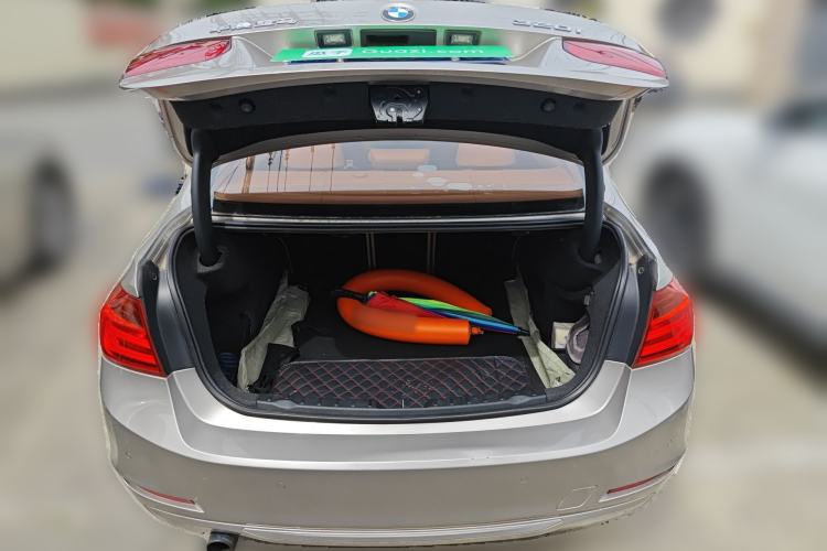 Used BMW 3 Series 2014 320i Active Edition
