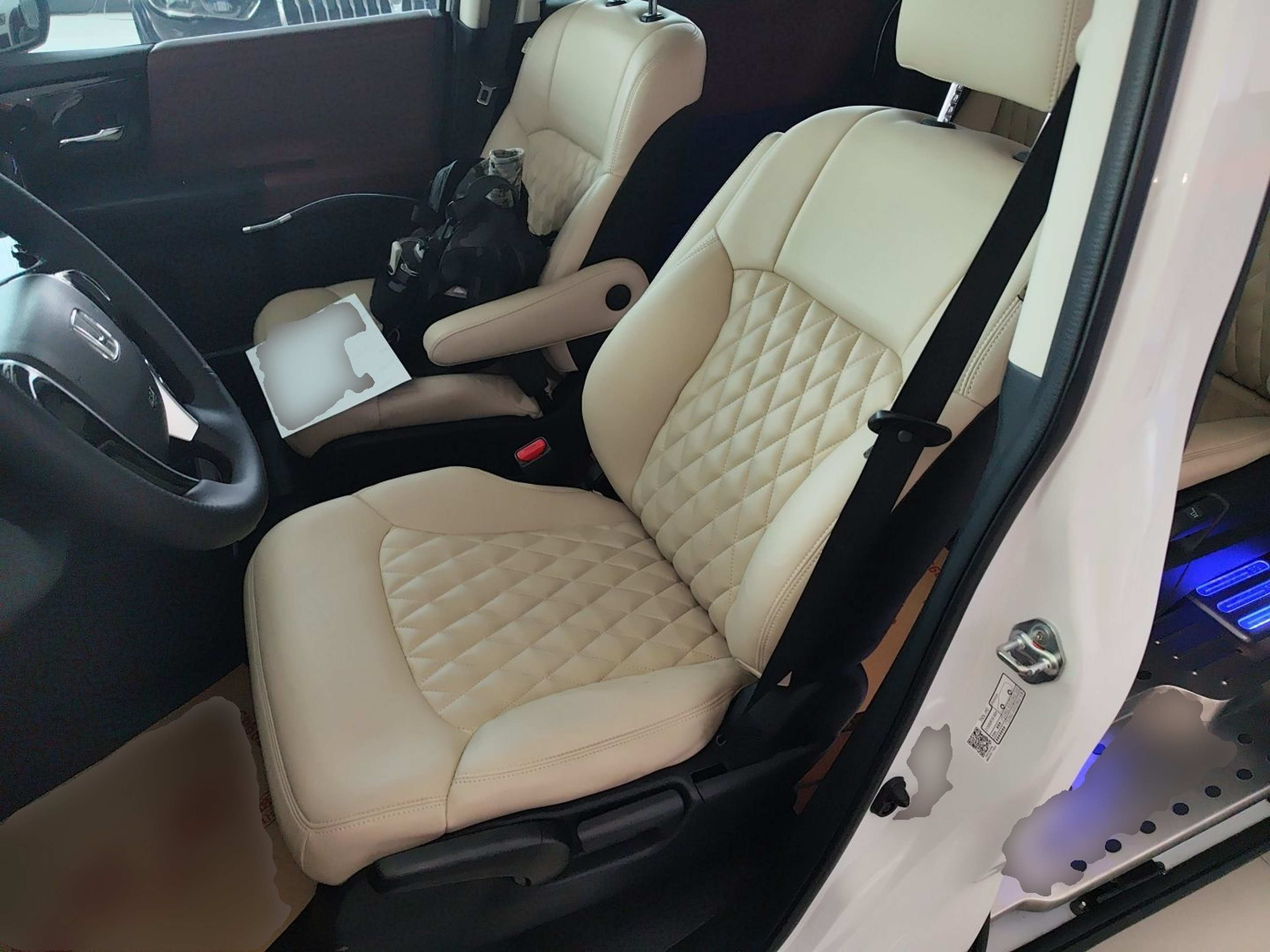 Interior delantero
