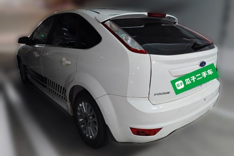 Used Ford Focus 2013 Hatchback Classic 1.8L Automatic Fashion Edition
