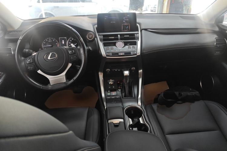 Used Lexus NX 2020 200 Front-Wheel Drive Vmotion Edition China VI Standard