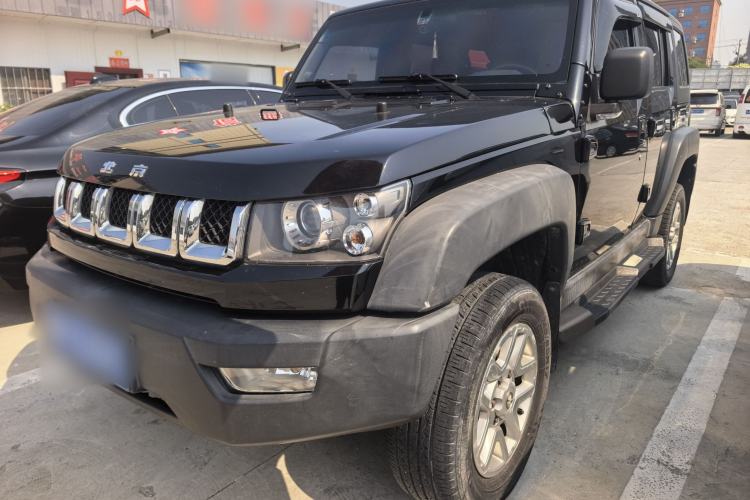 Used BAIC Off-Road BJ40 2016 40L 2.0T Manual All-Wheel Drive Prestige Edition
