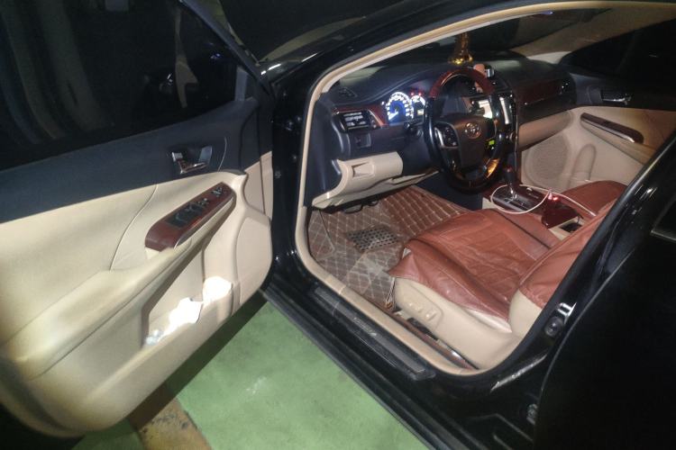 Used Toyota Camry 2013 2.0G Comfort Edition Driver Seat