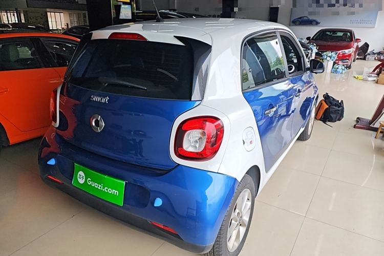 Used smart forfour 2016 1.0L 52 kW Dynamic Edition