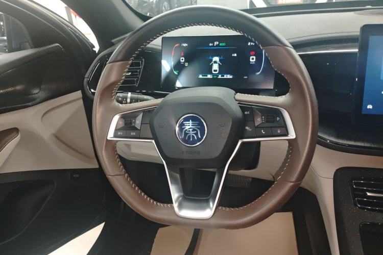 Used BYD Qin PLUS 2024 HONOR Edition DM-i 55KM Leading Model Steering Wheel