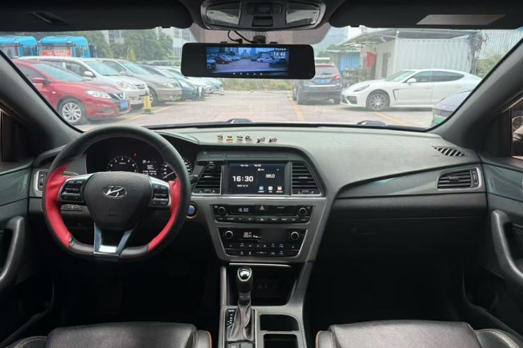 Used Hyundai Sonata 2017 1.6T GLS Smart Model Interior 3