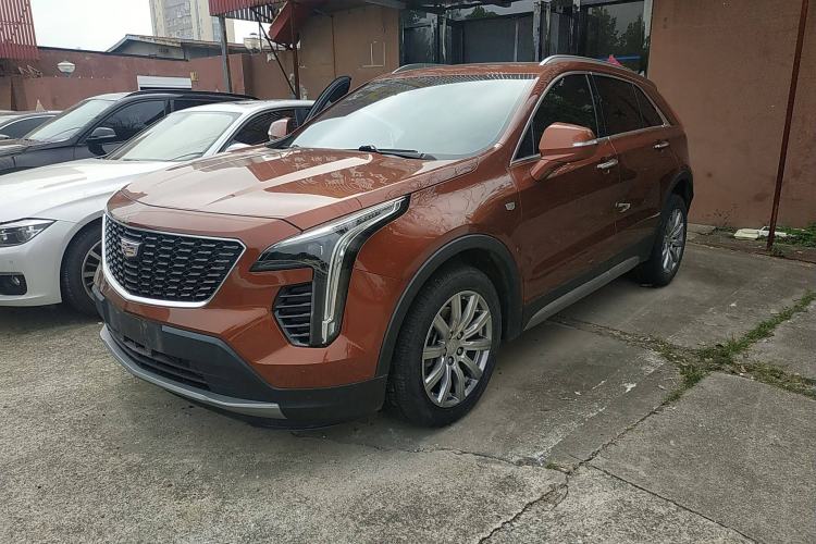 Used Cadillac XT4 2021 28T Two-Wheel Drive Leading Version
