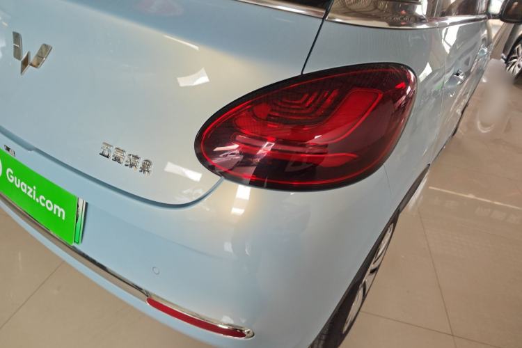 Used Wuling Bingo 2025 410 km Lingxi Deluxe Edition Right Rear Taillight