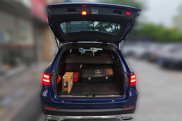 Used Mercedes-Benz GLC 2019 GLC 200 L 4MATIC Trunk