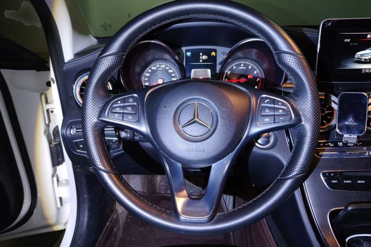 Used Mercedes-Benz C-Class 2015 C 200 L Sport Edition
