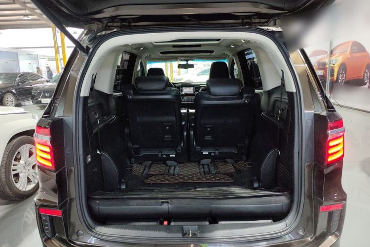 Used Honda Elysion 2016 2.4L Luxury Edition
