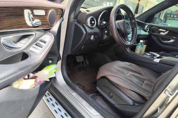 Used Mercedes-Benz GLC 2019 Facelift GLC 260 L 4MATIC Luxury Model
